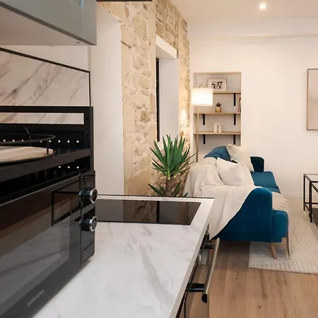 Apartment L'atelier Zola 49m2 - Place Emile Zola - Cite De La Gastronomie Et Du Vin - Gare - Commodites A 2 Pas - Climatise Dijon