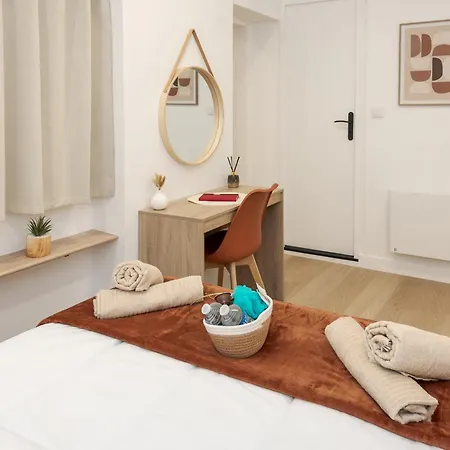 Apartment L'atelier Zola 49m2 - Place Emile Zola - Cite De La Gastronomie Et Du Vin - Gare - Commodites A 2 Pas - Climatise