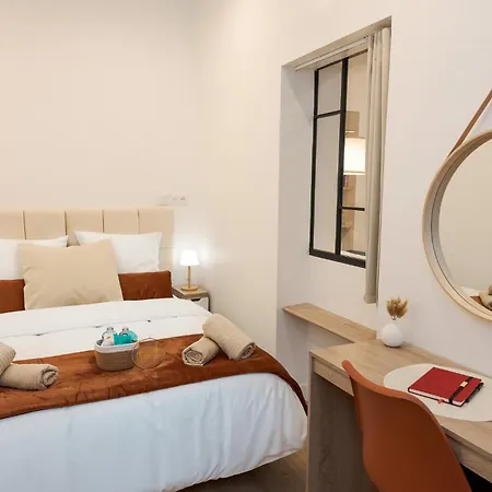 L'atelier Zola 49m2 - Place Emile Zola - Cite De La Gastronomie Et Du Vin - Gare - Commodites A 2 Pas - Charme & Design *