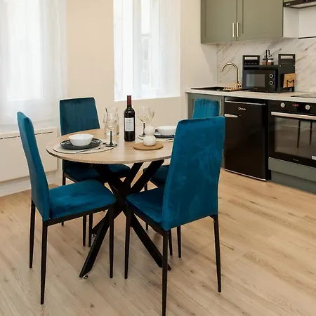 Apartment L'atelier Zola 49m2 - Place Emile Zola - Cite De La Gastronomie Et Du Vin - Gare - Commodites A 2 Pas - Climatise Dijon